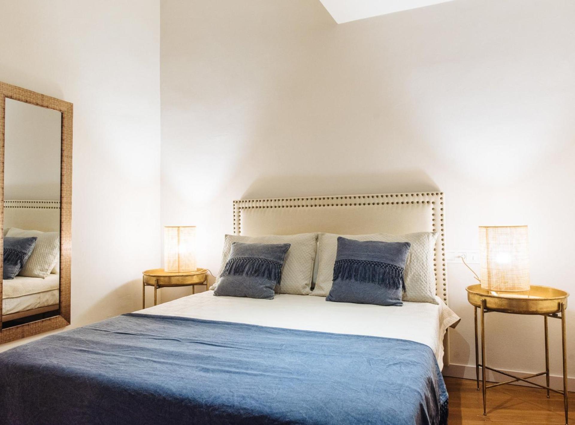 Conde De Ibarra Suite Apartment Sevilla Rum bild